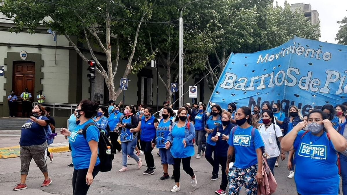 barrios-de-pie-marcha-palas2jpg