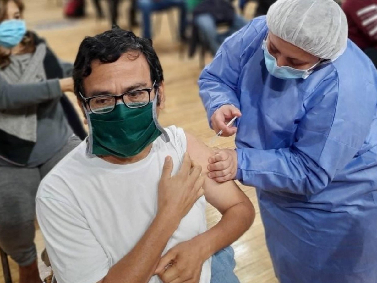 coronavirus_en_argentina_35_muertos_y_2_332_casos_positivos_1_crop1638303313682.jpg_530079777
