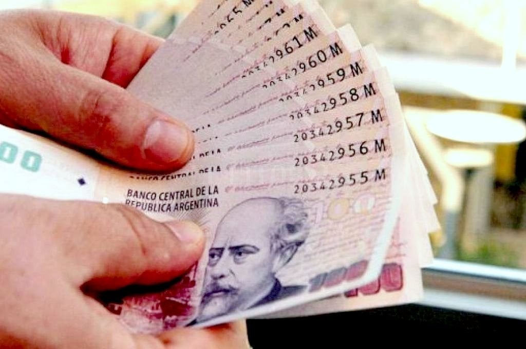 281586_billetes
