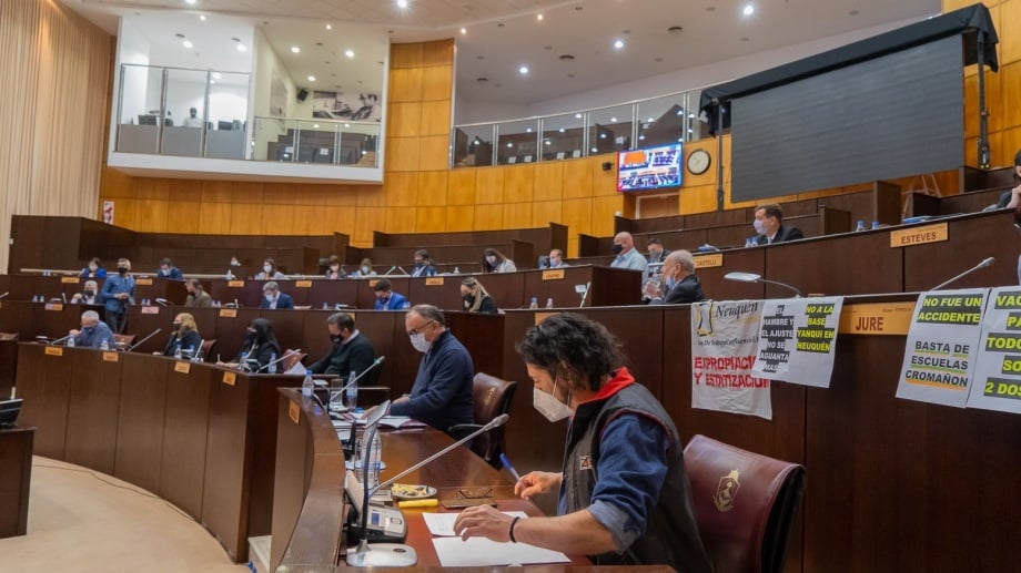 nqn-sesion-legislatura-neuquen