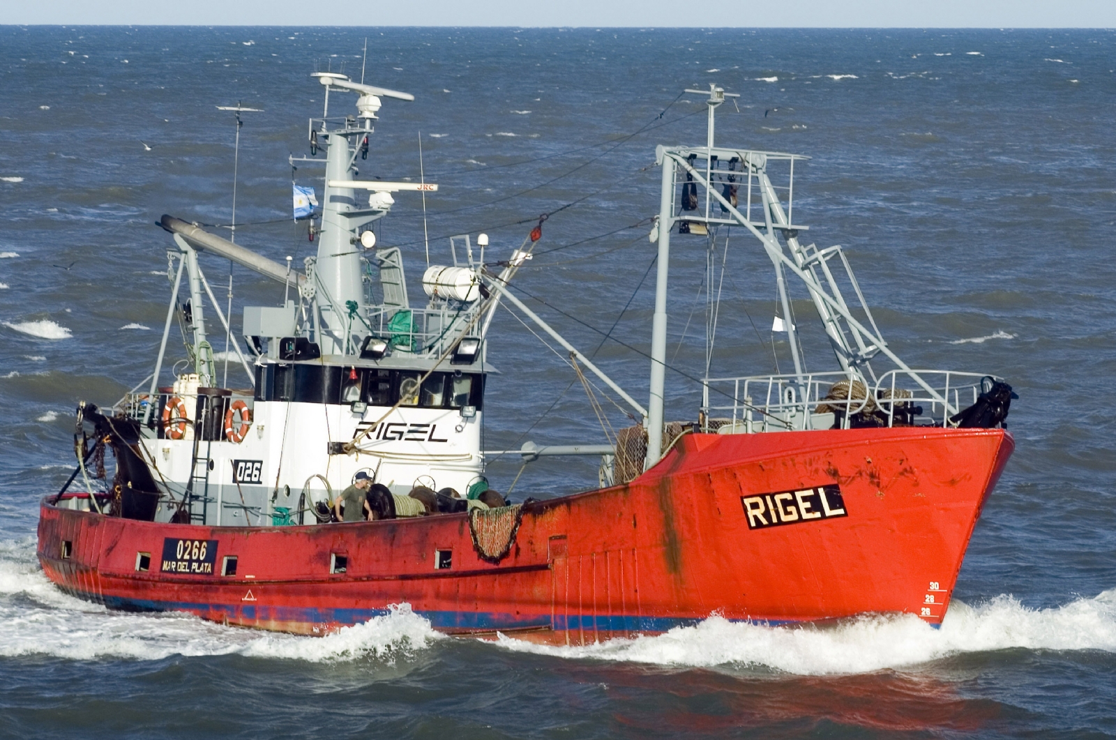 ddc100618-022f01