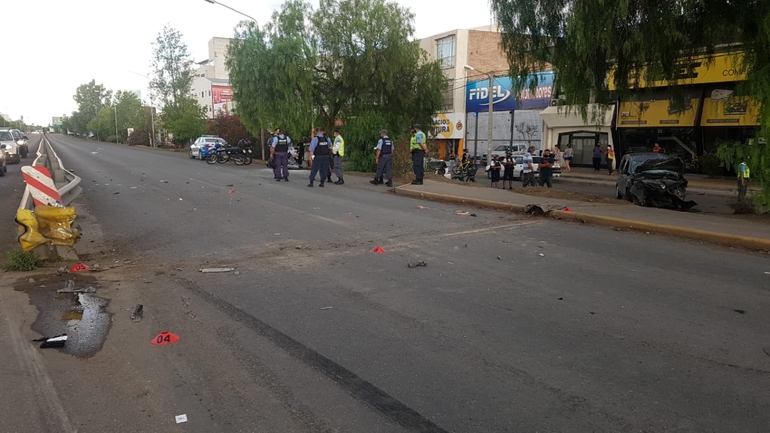 grave-accidente-ruta-22-bahia-blanca (2)