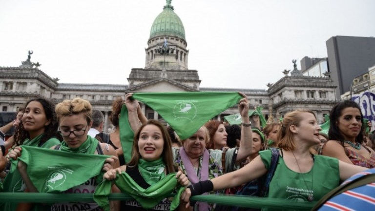 5b0461f0024d7FEMINISTASPROABORTO