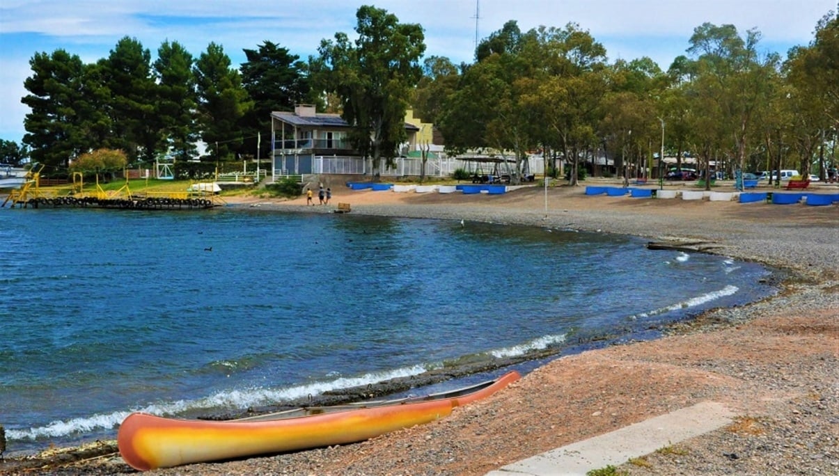 Lago (1) (1)