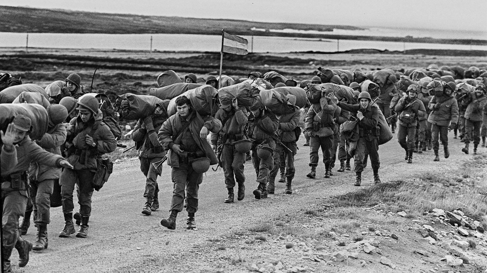 argentina_malvinas_guerra_soldados