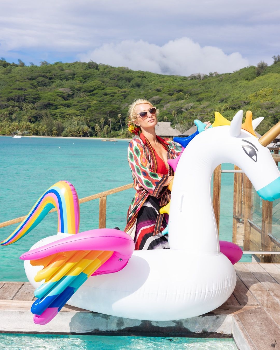 www.minutoneuquen.com.ar parishilton1