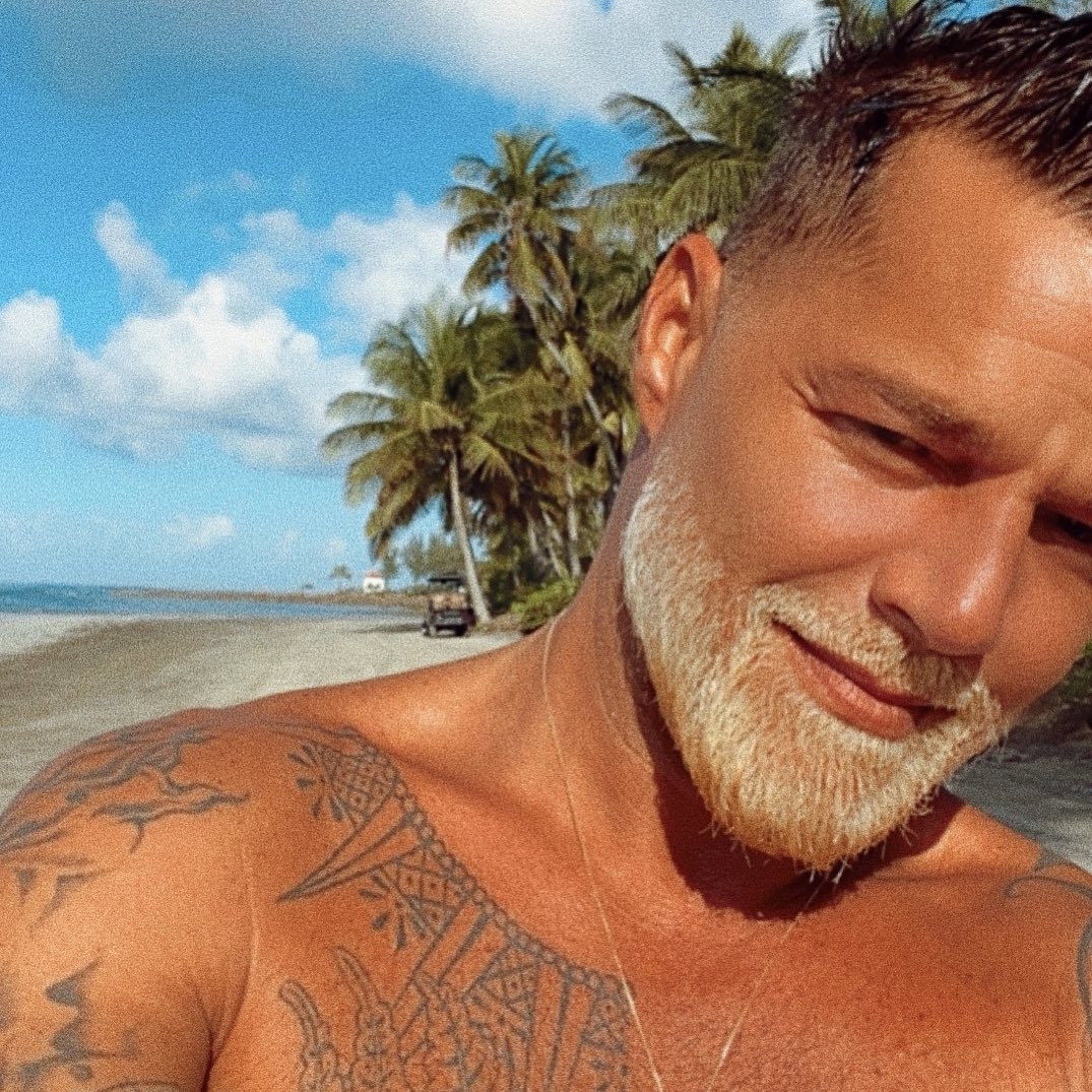RICKY MARTIN 2