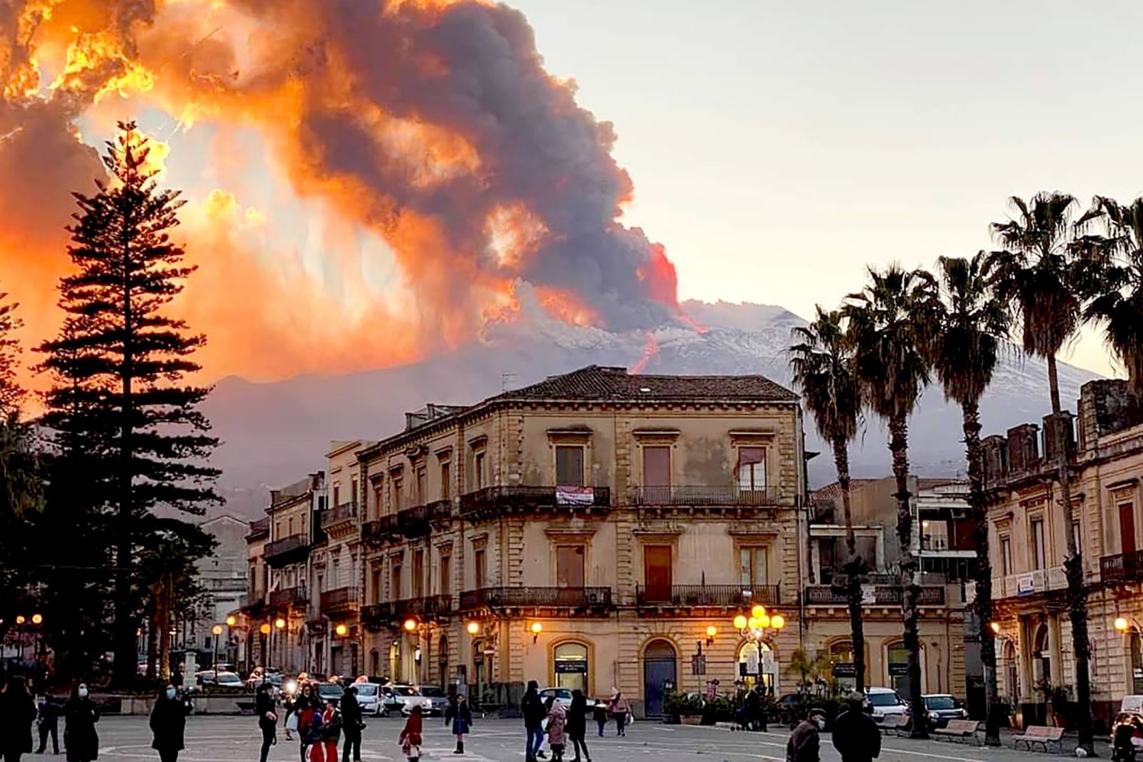 etna 4