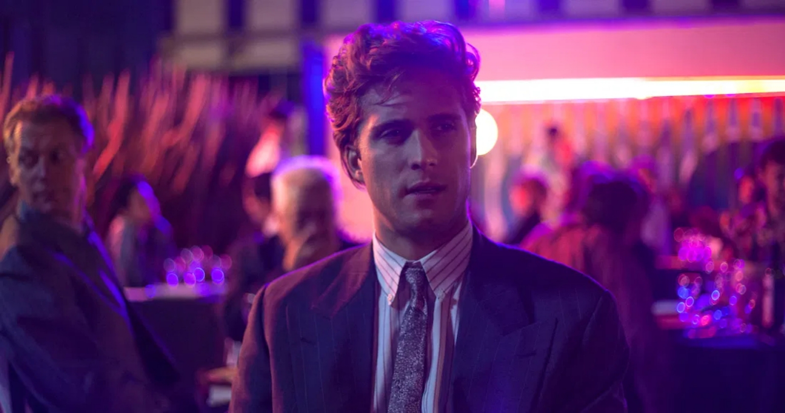 Screenshot_2021-02-23-El-pro´ximo-18-de-abril-estrenara´-la-segunda-temporada-de-Luis-Miguel-la-serie-en-Netflix