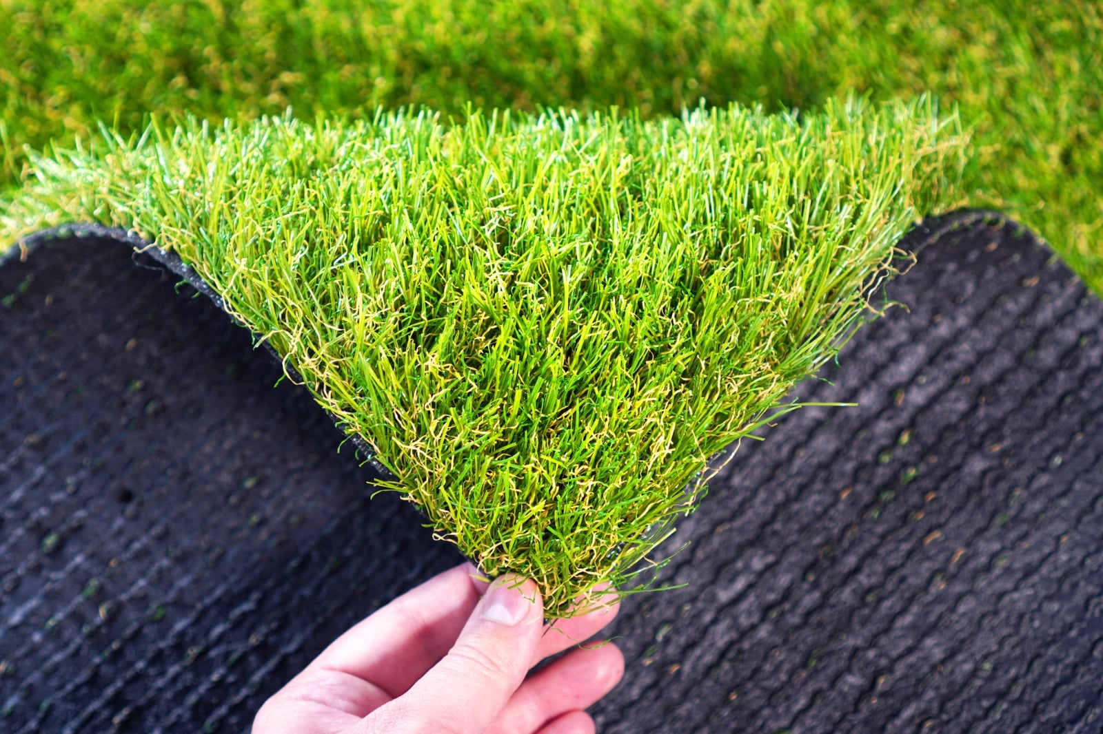 265248-1948x1299-artificial-grass
