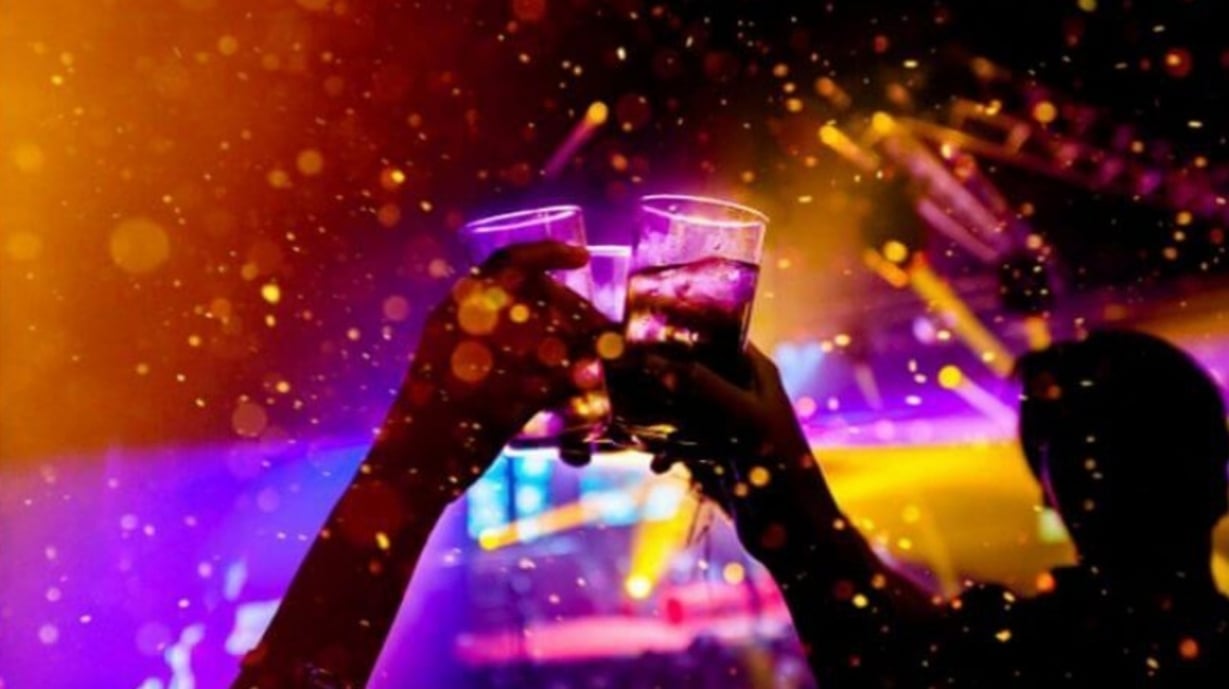 Fiesta-clandestina (1)
