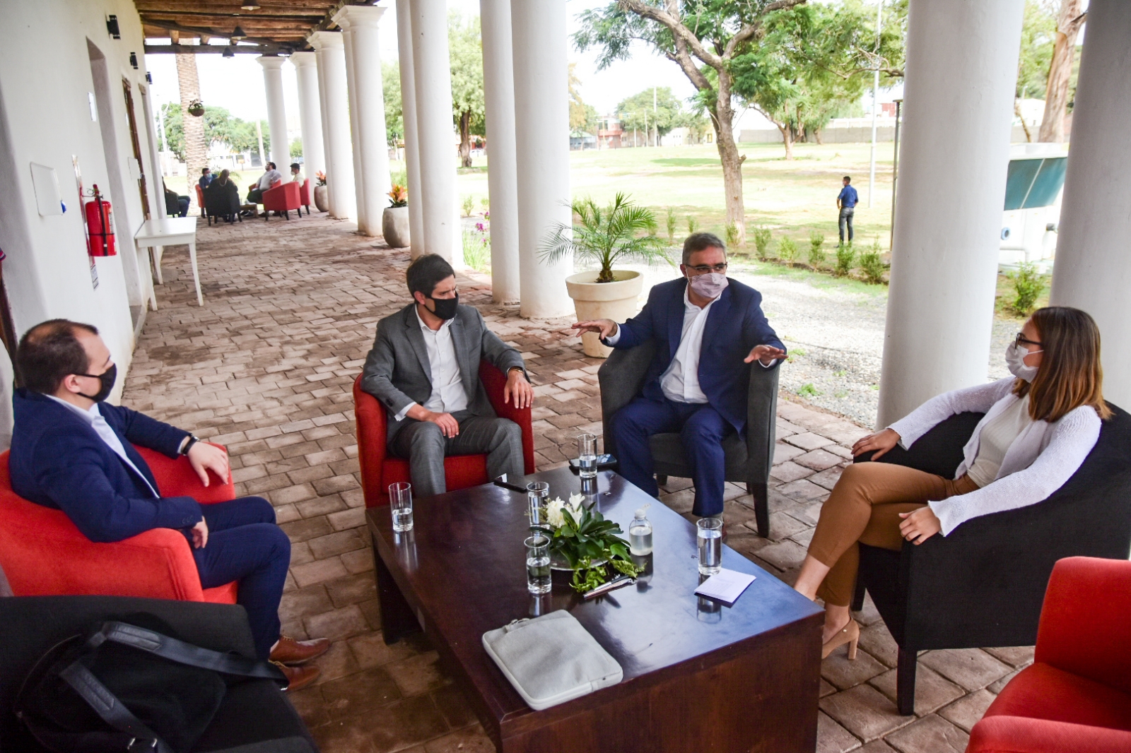 livent_anuncia_su_proyecto_de_expansion_en_el_salar_del_hombre_muerto
