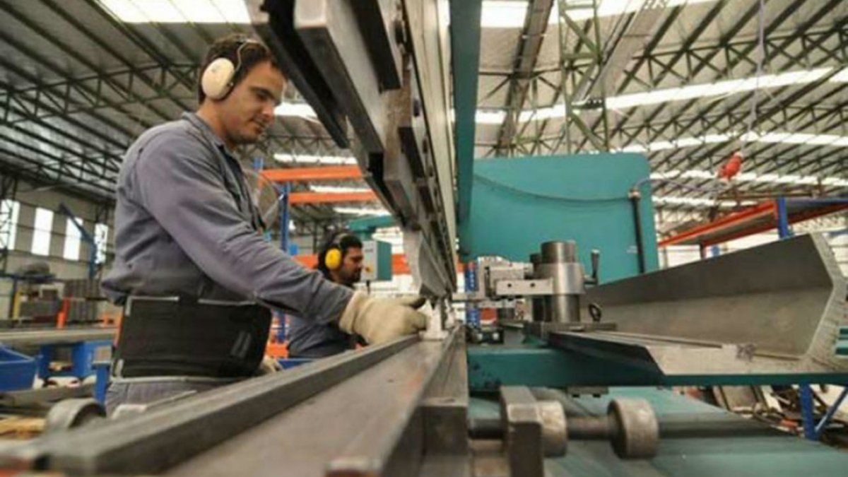 tras-veinte-anos-subas-el-consumo-gas-las-pymes-cayo-el-gobierno-anterior