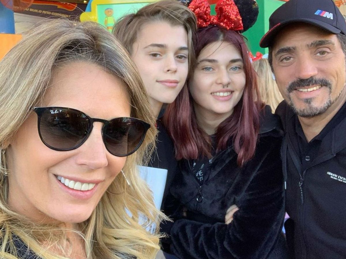rocio-marengo-y-los-hijos-de-ricardo-fort-de-vacaciones-en-disney-856698