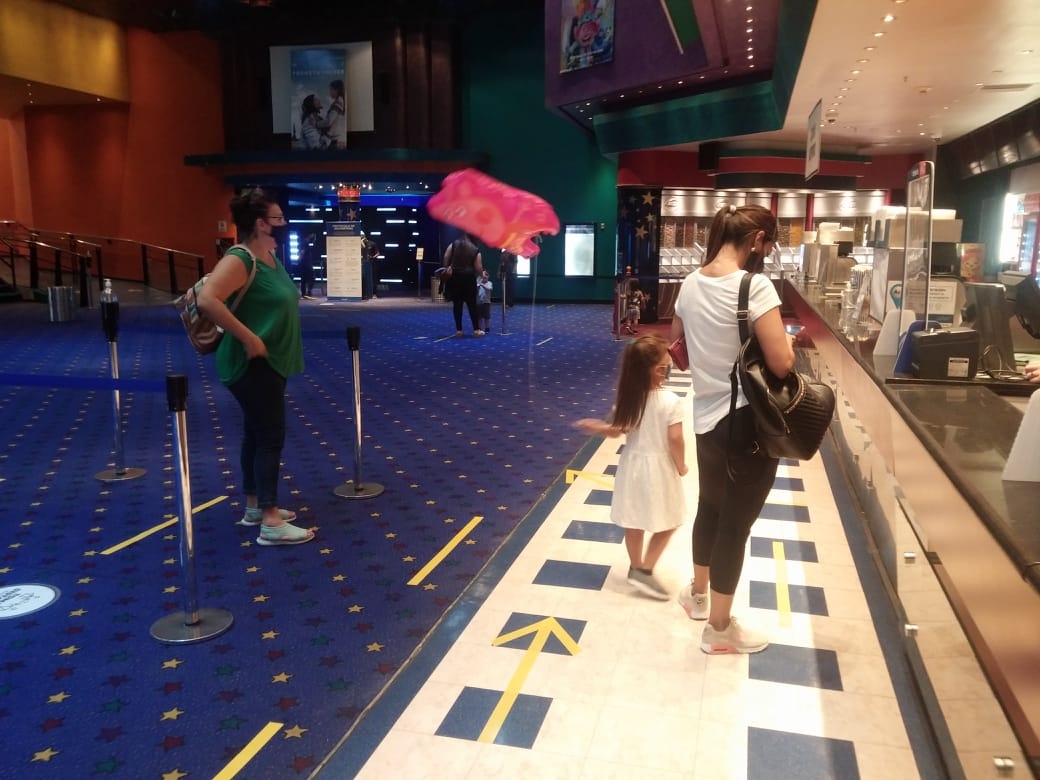 cine neuquen