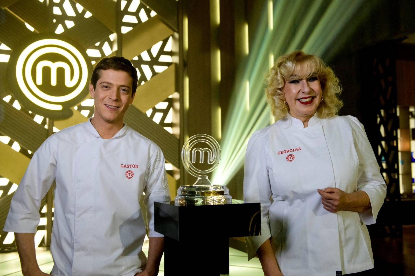 masterchef-celebrity-2-la-complicidad-de-gaston-dalmau-y-georgina-barbarossa-en-una-peleada-definicion-1194737