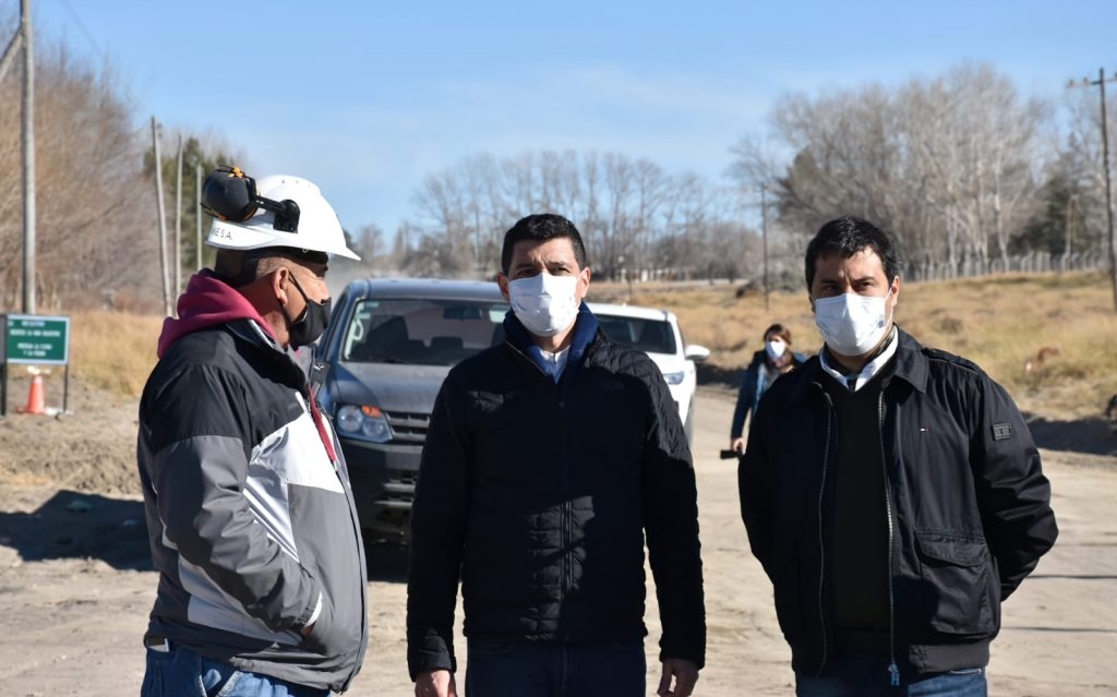 Koopmann-recorrio-obras-junto-al-Vicegobernador-3-1024x639
