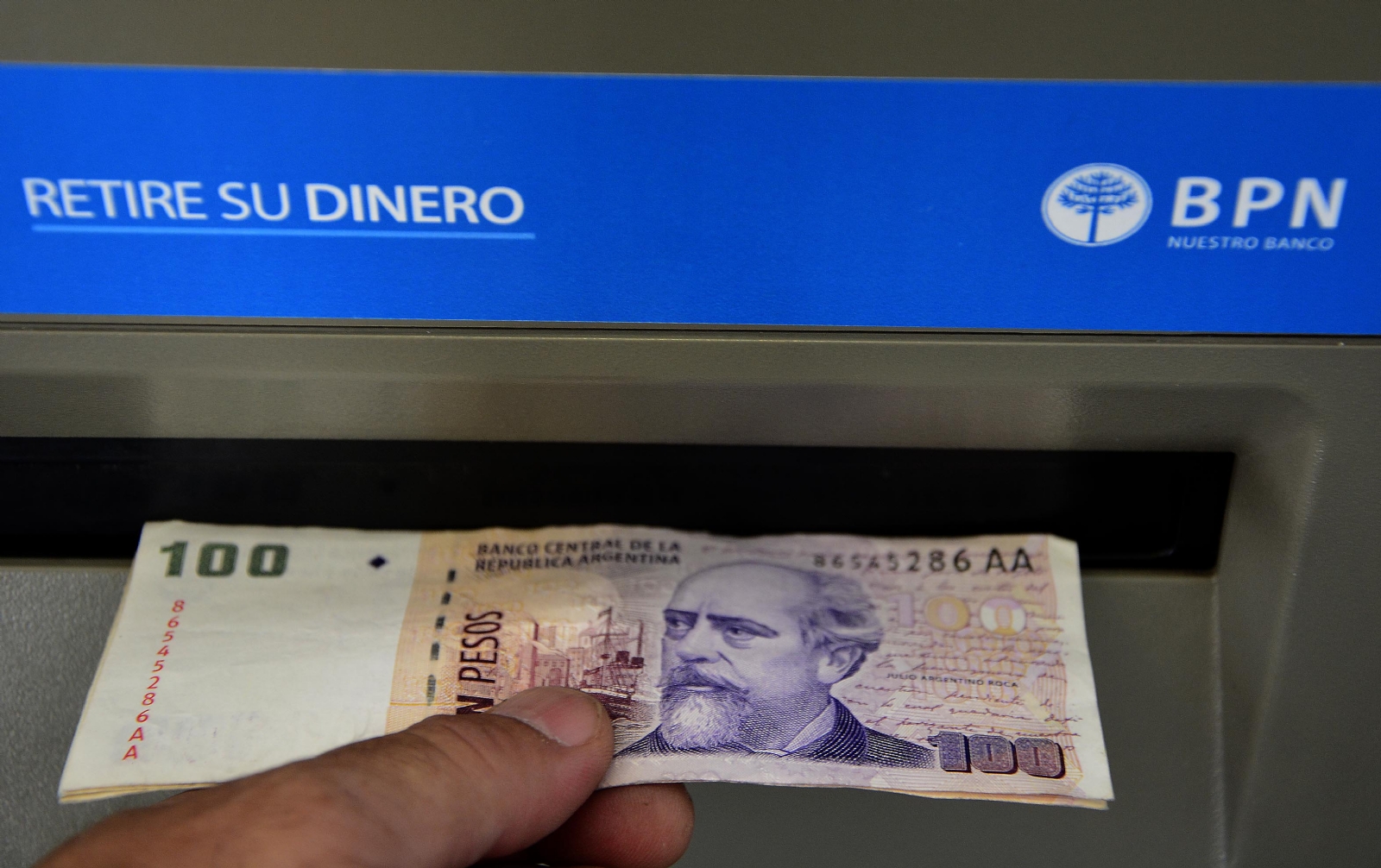 NEUQUEN..06-Noviembre-2015...CAJEROS-AUTOMATICOS-DEL-BANCO-PROVINCIA-DE-NEUQUEN..._LGP7063