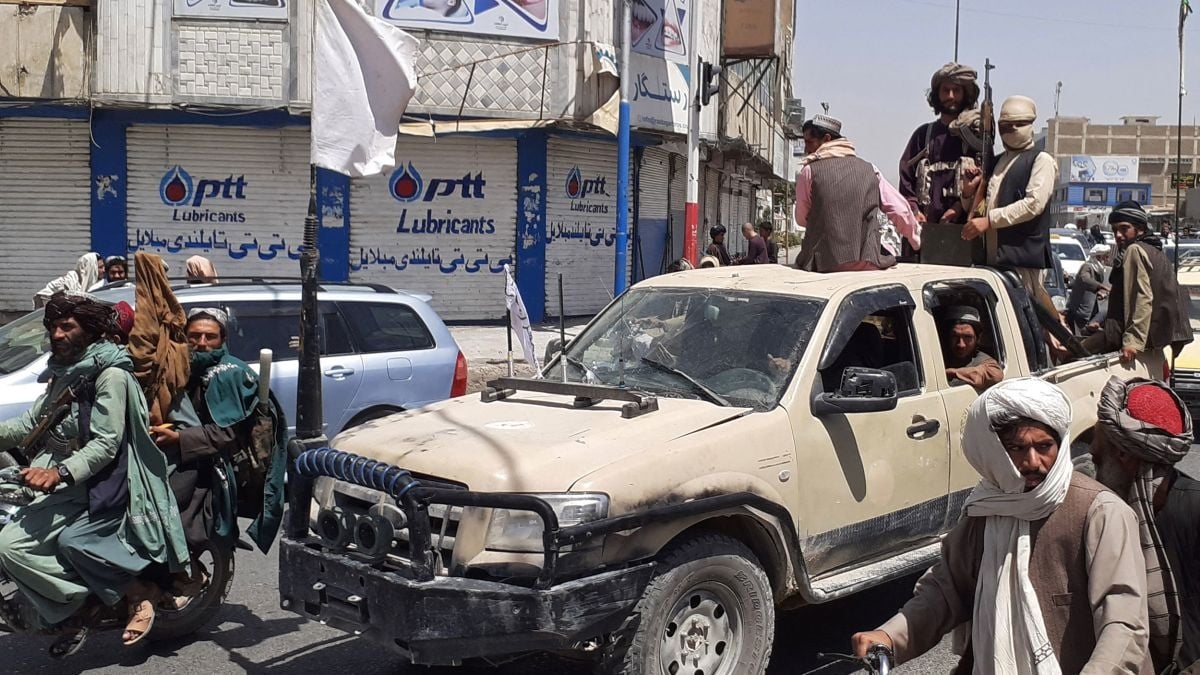 https___cdn.cnn.com_cnnnext_dam_assets_210813105606-01-kandahar-afghanistan-0813-taliban