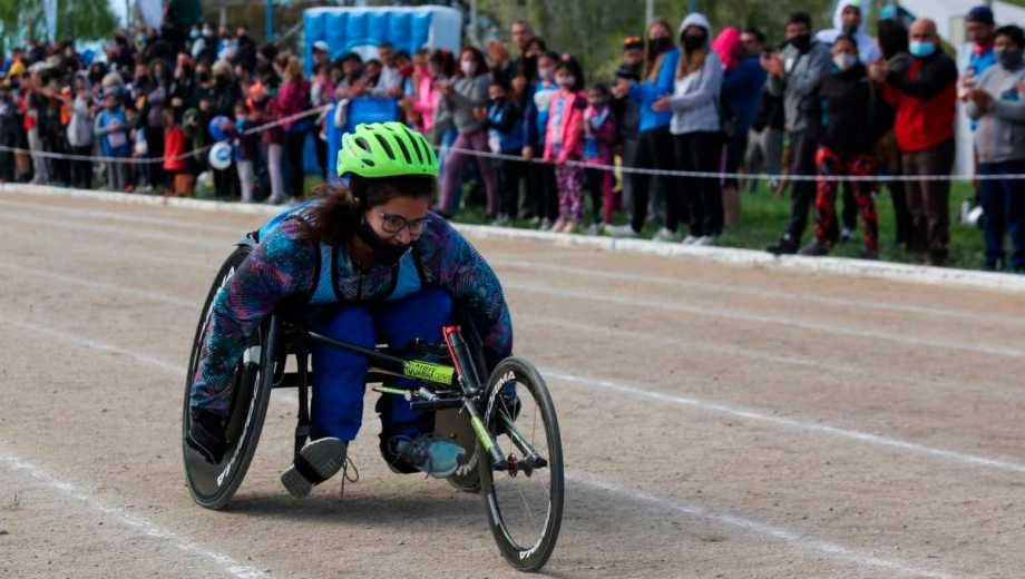 Roca-Carrera-aniversario-personas-con-discapacidad-Juan-Thomes-6