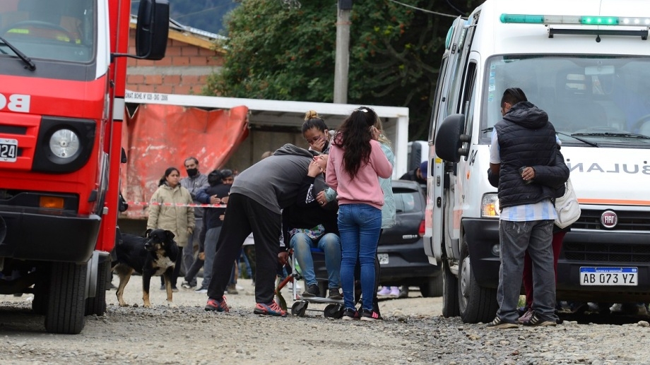 Bche-Muere-un-nino-en-un-incendio-del-Barrio-Arrayanes-06