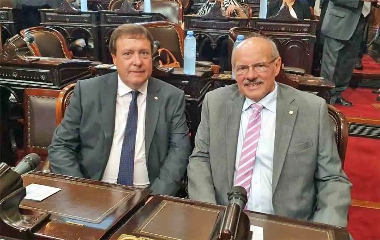 ALBERTO-WERETILNECK-LUIS-DI-GIACOMO-JUNTOS-SOMOS-RIO-NEGRO-CONGRESO-DE-LA-NACION