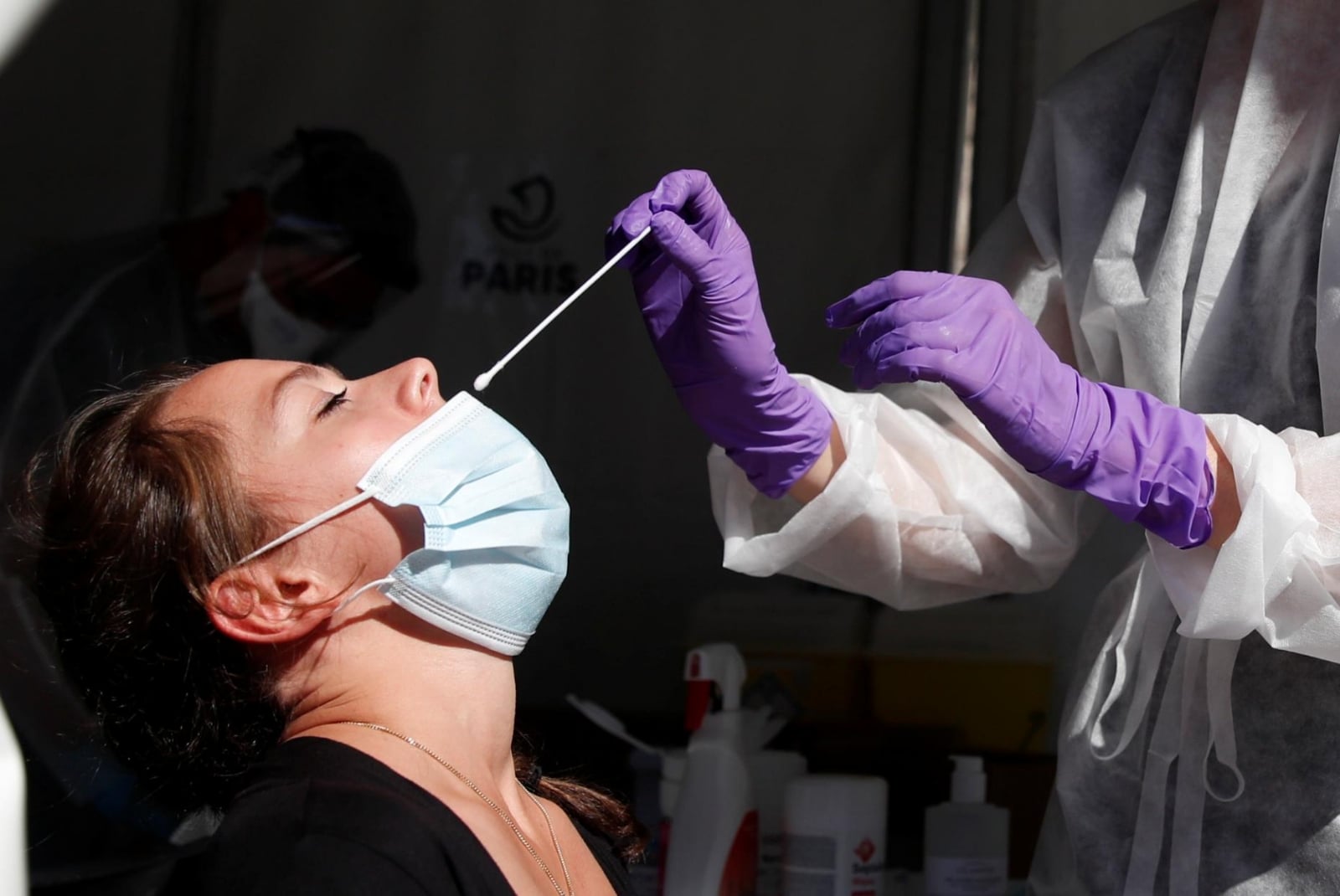prueba-nasal-coronavirus-2088885