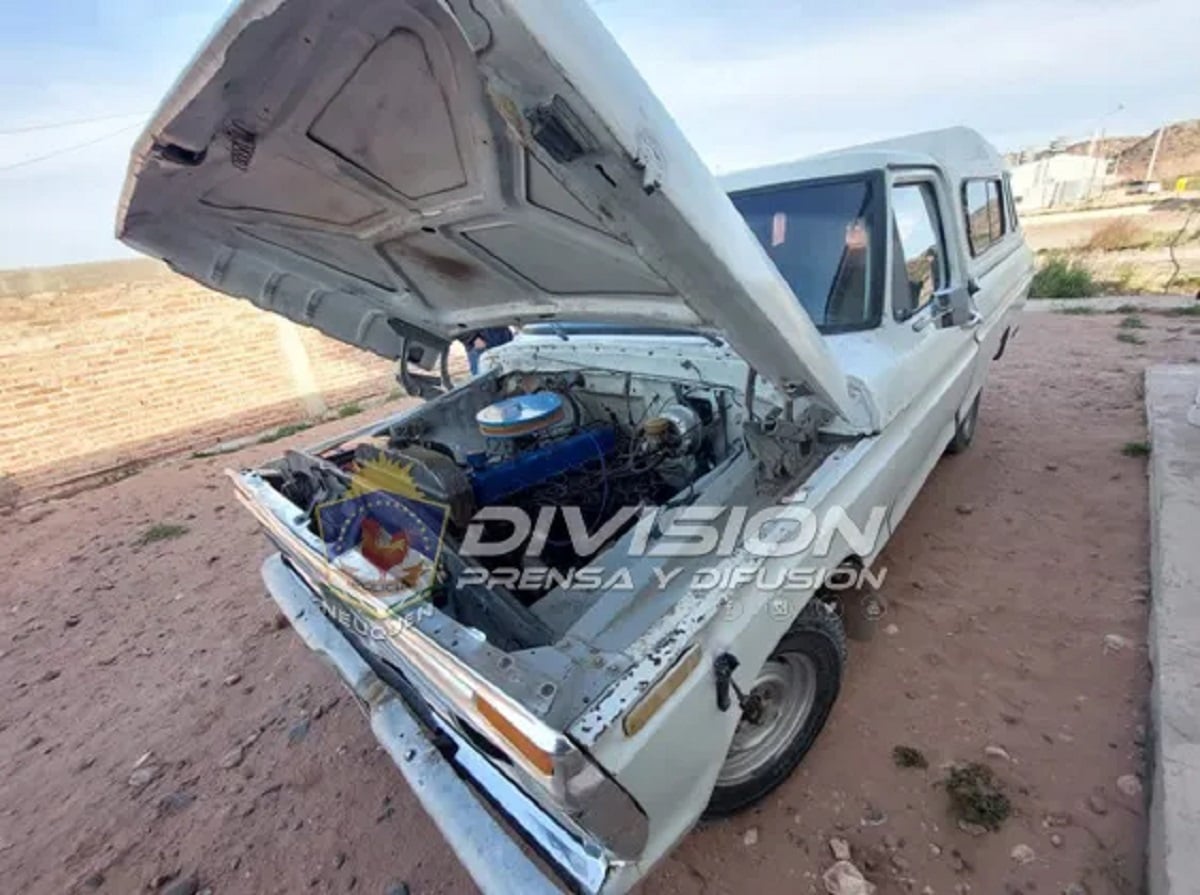 camioneta secuestrada y detenido