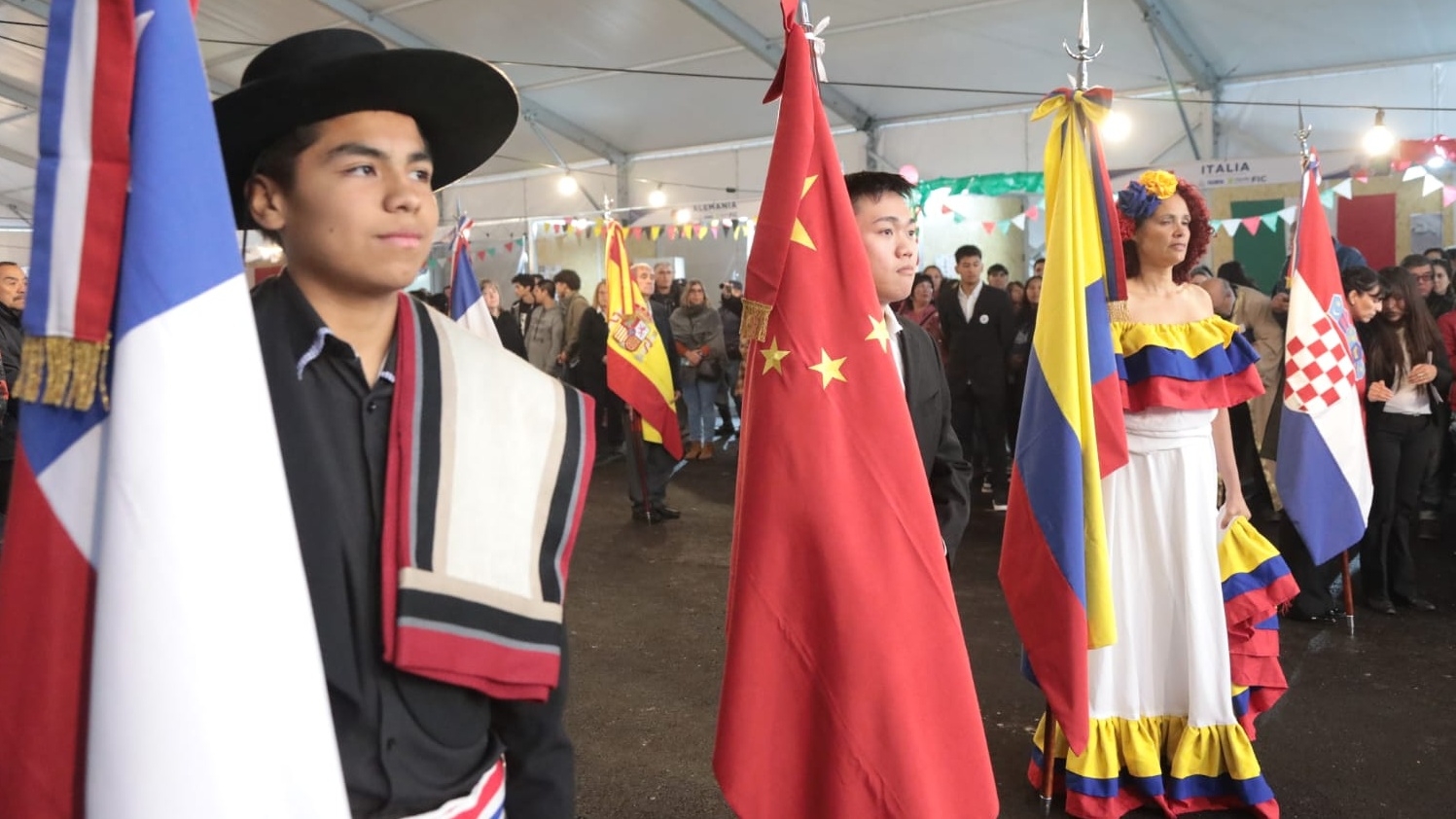 FIC 2022 en el Paseo de la Estación de Zapala