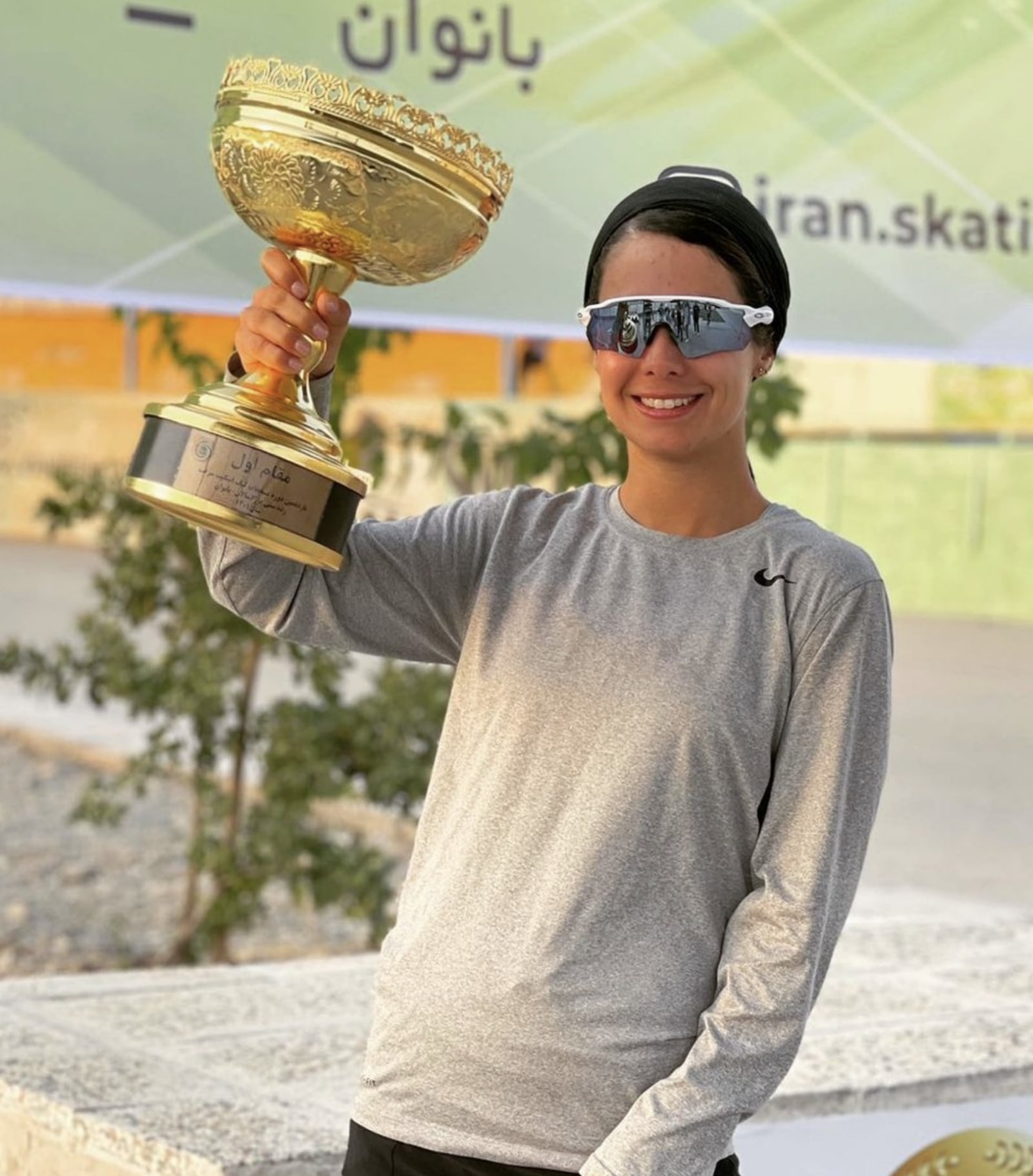Niloufar-Mardani-hijab