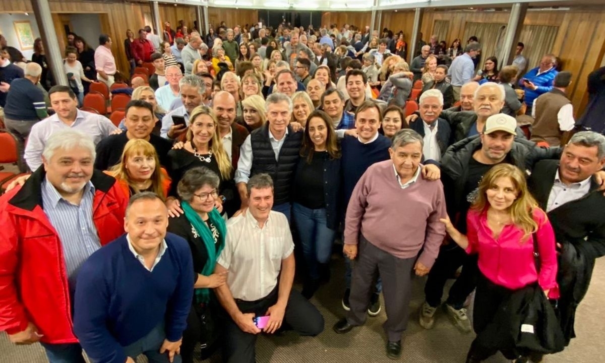 macri - La Montaña 3
