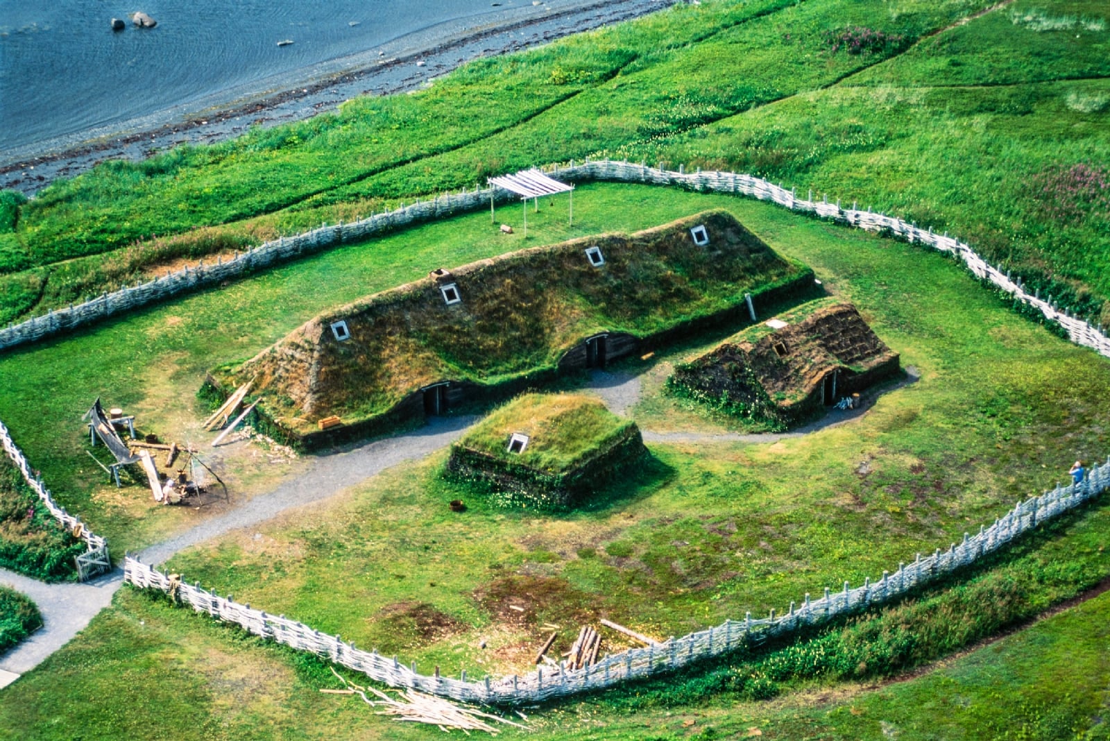 211018-norse-longhouse-al-1246-74f39b