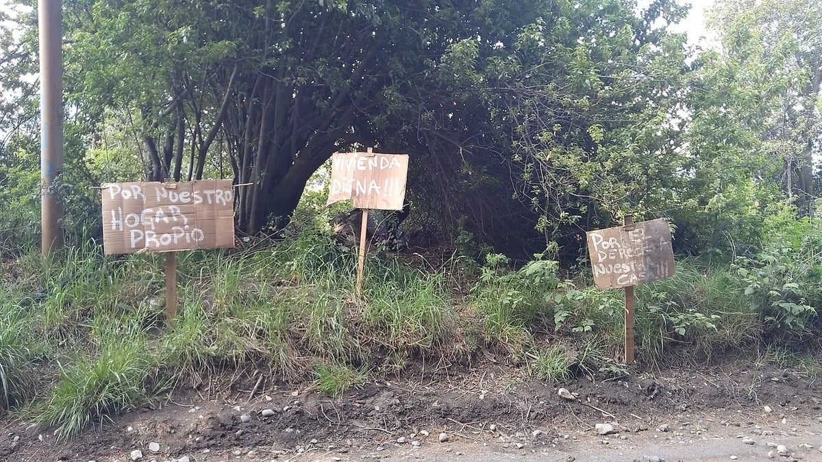 terreno tomado villa