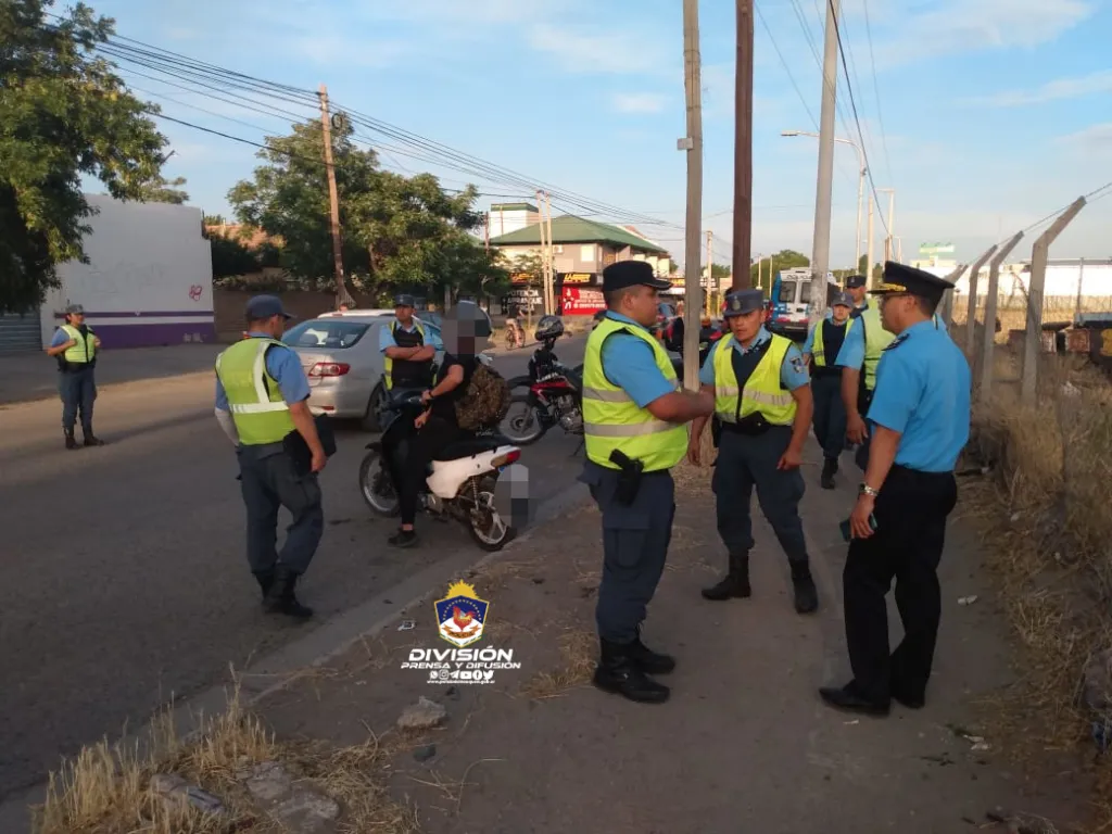 mega operativo control vehicular y de personas