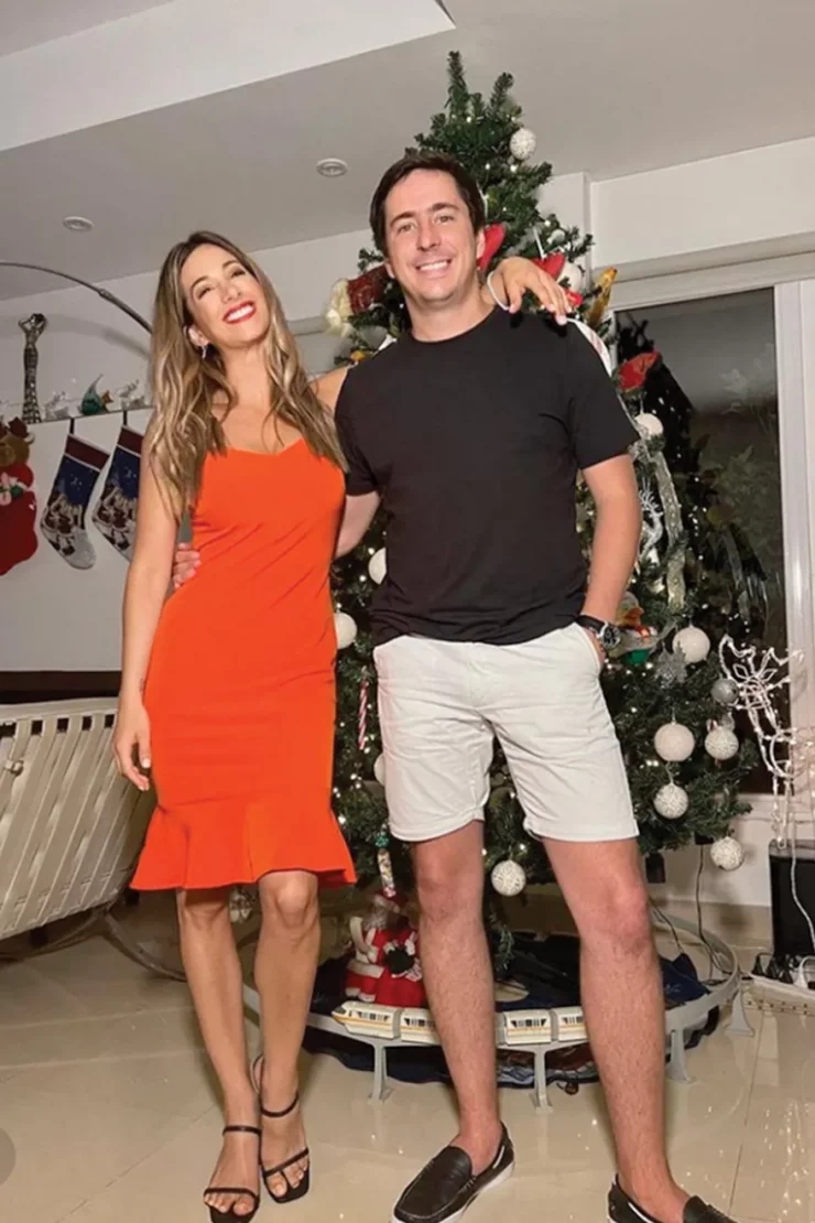 estefania-berardi-y-su-novio-740x1110