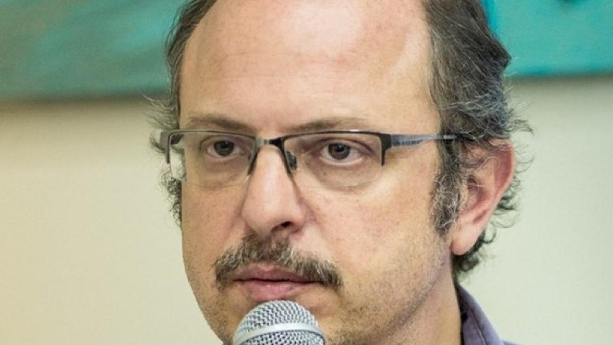 renuncia funcionario grimson diarioAR