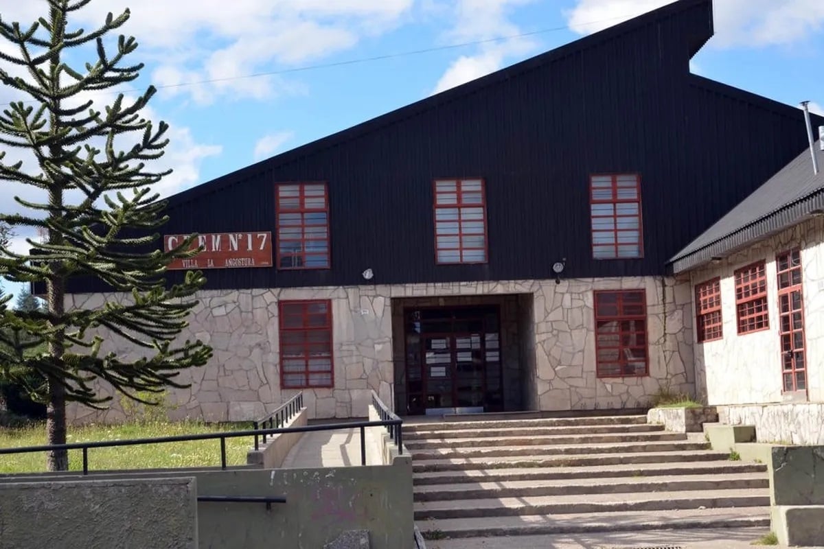 cpem 17 la angostura