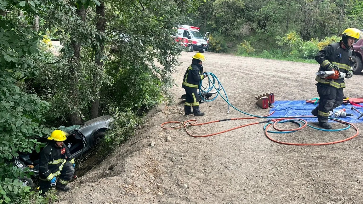 vuelco corsa bomberos.jog