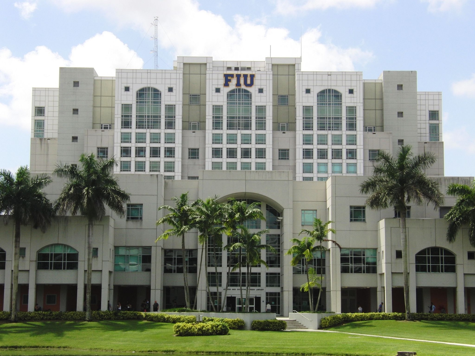 FloridaInternationalUniversity-5b11bf8404d1cf003728a020