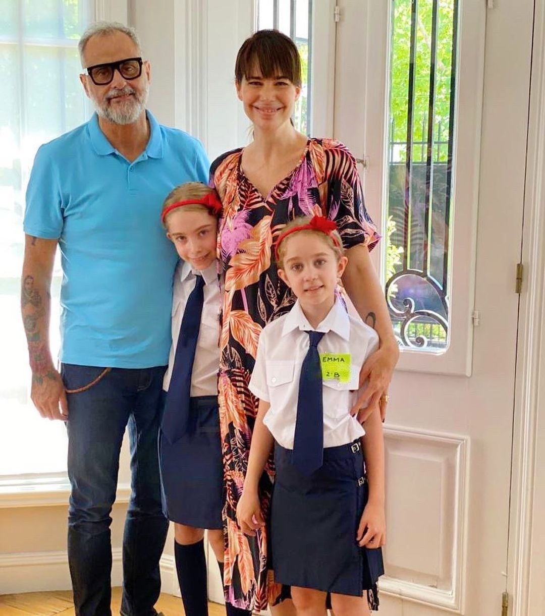 la-emocion-de-romina-pereiro-por-el-comienzo-de-clases-de-sus-hijas-1133443