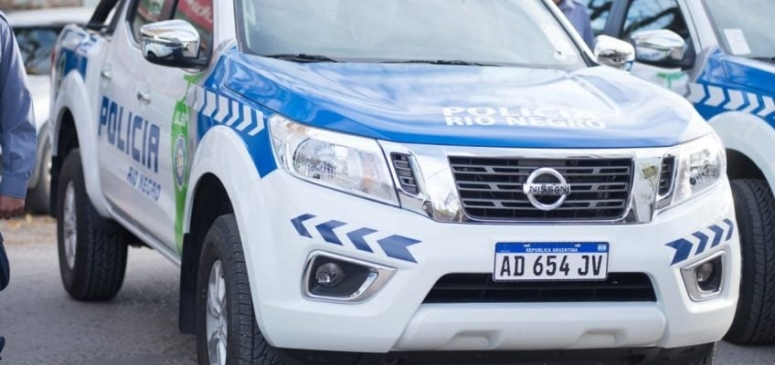 Movil-policia-rio-negro