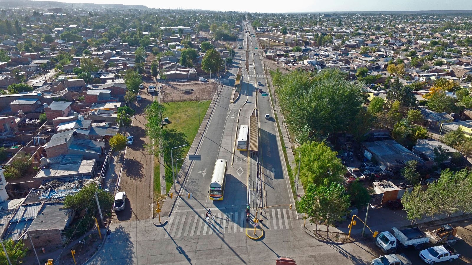 NEUQUEN-METROBUS
