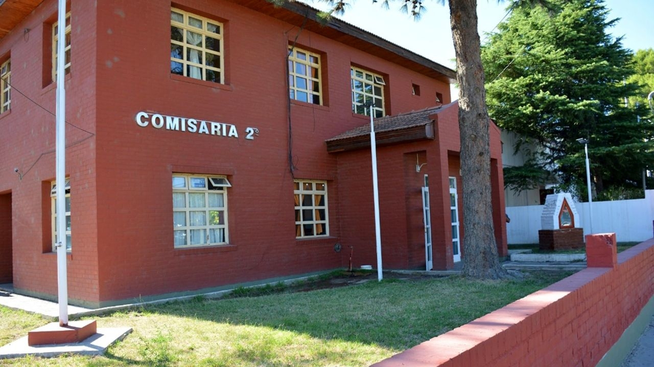 f1280x720-63878_195553_5050