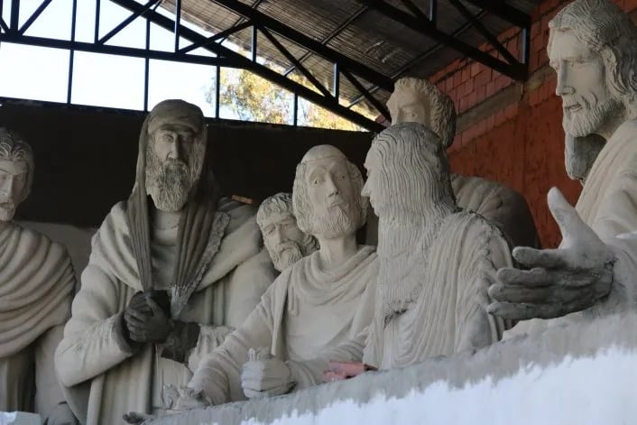 cutral-co-monumento-la-ultima-cena-3jpg