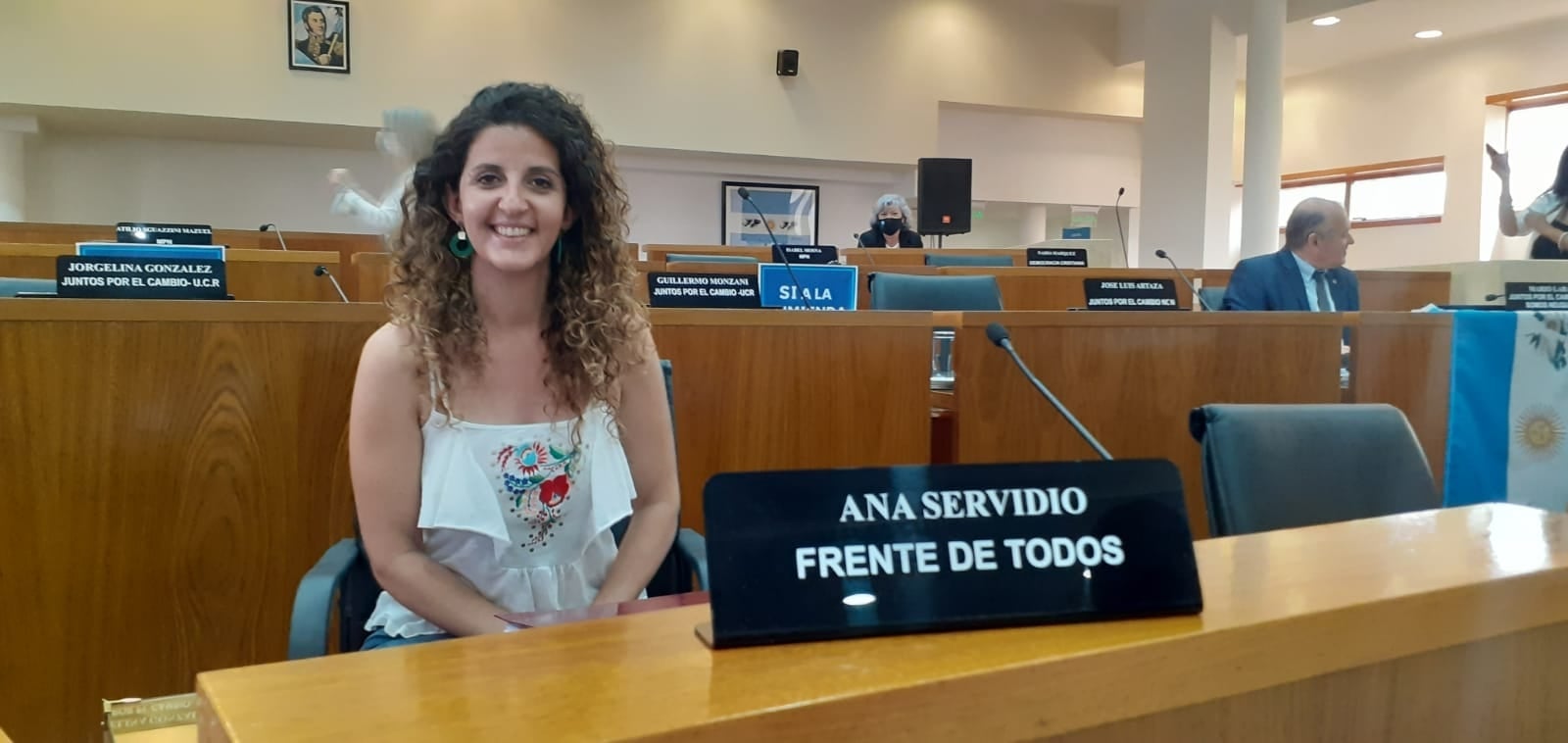 ANA SERVIDIO 7