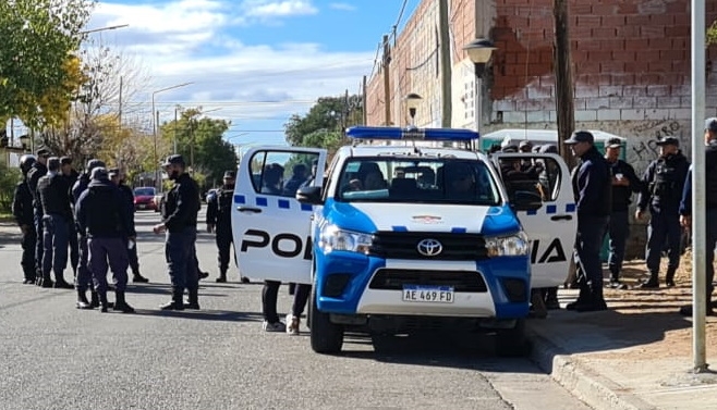 polis nequen 2