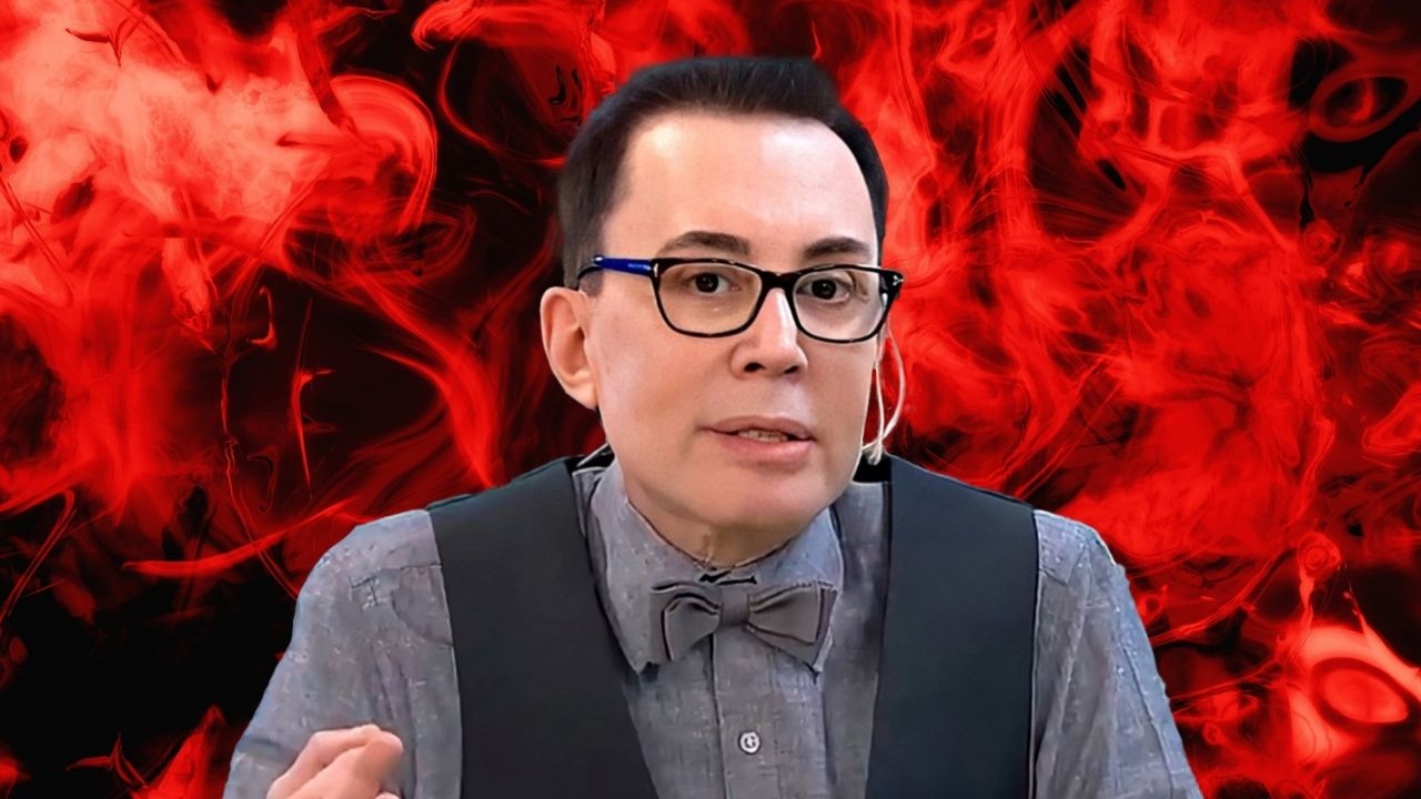 La-preferida-Marcelo-Polino-apunto-contra-una-figura-de-MasterChef