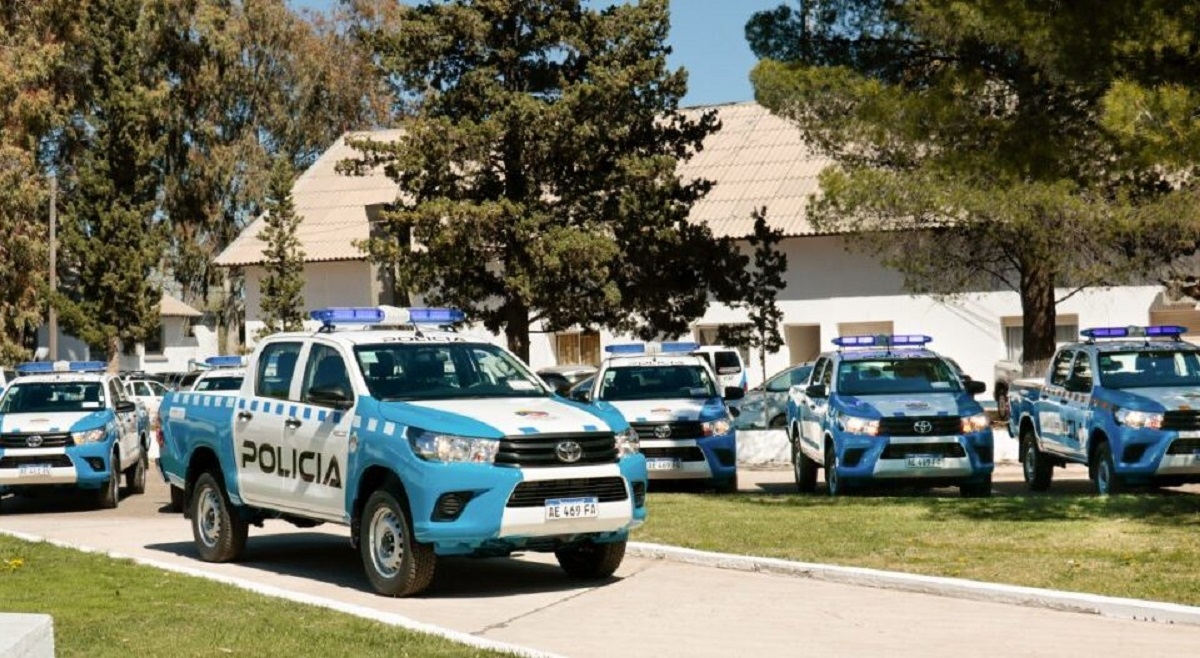 camionetas policia neuquen