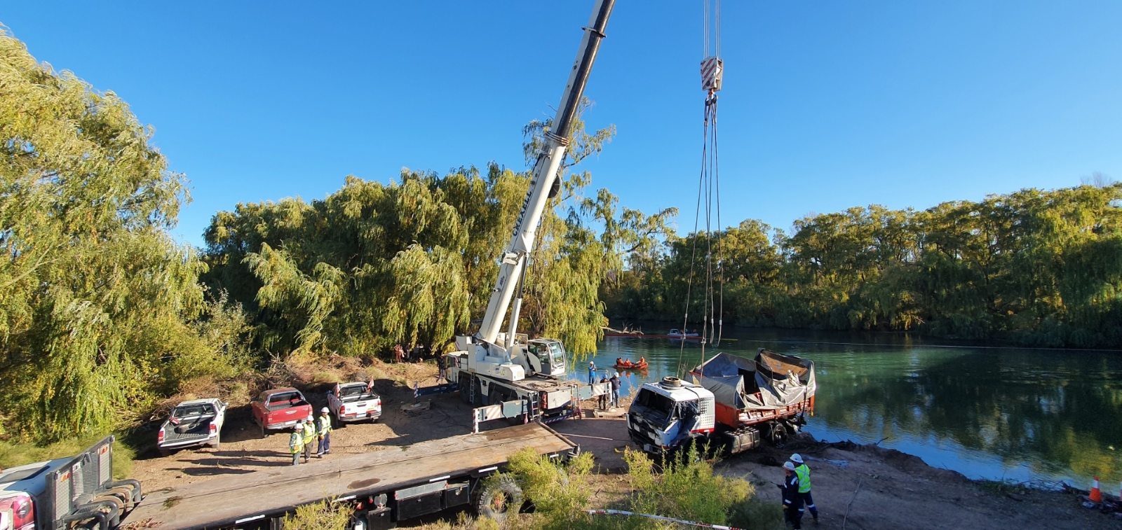 Rescate del camión Tercer Puente