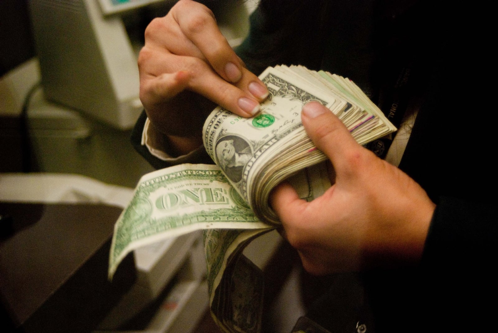 el-dolar-esta-bajando-que-significa-esto